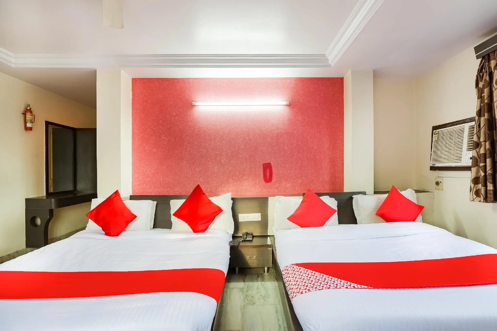 OYO 45122 Hotel Asopalav