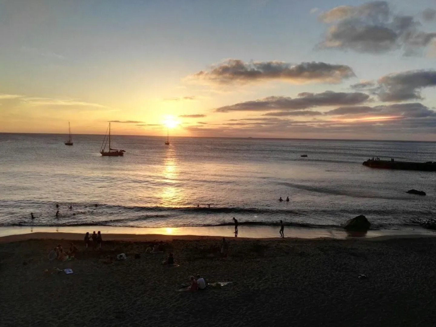 Apartment With 2 Bedrooms in Gáldar, With Wonderful sea View, Terrace