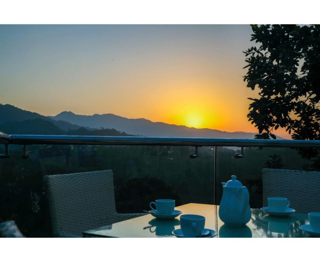 The First View Resort Lansdowne