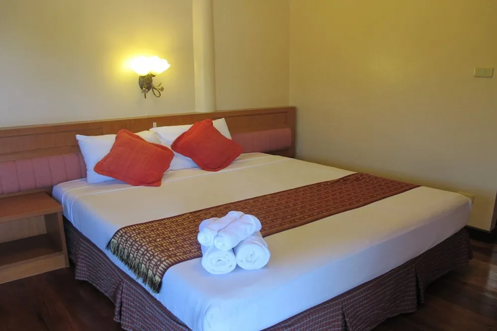 Prompiram Suannam & Golf Club