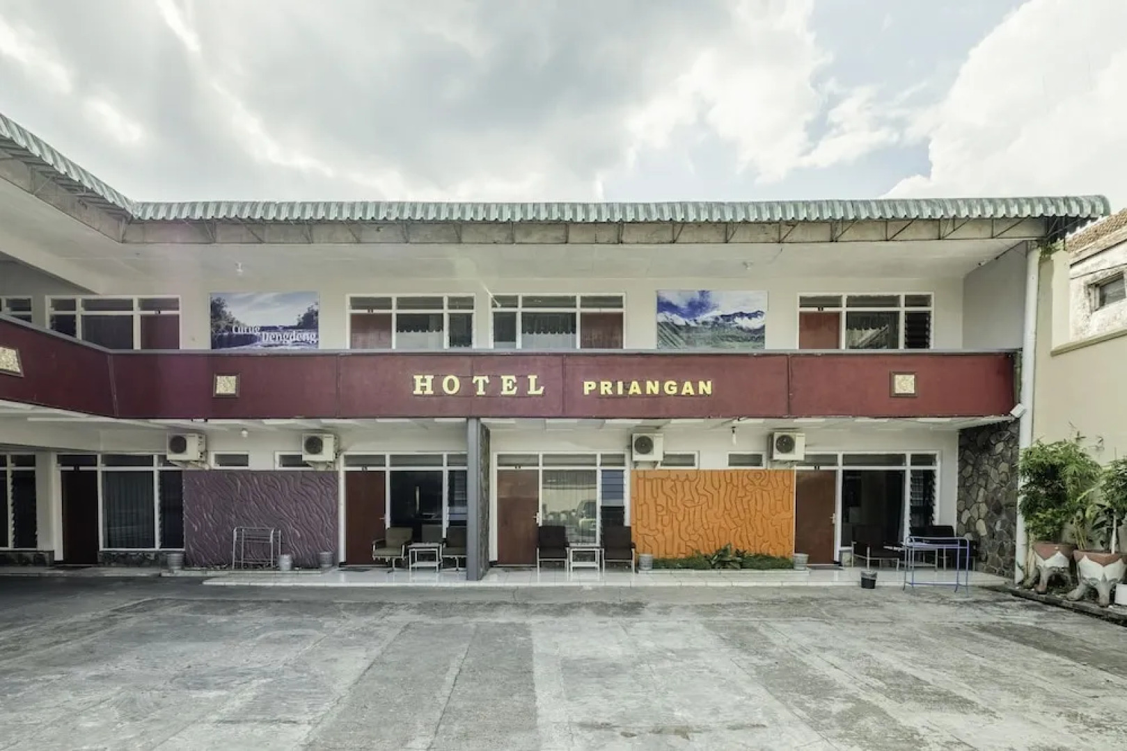 SPOT ON 1970 Hotel Priangan