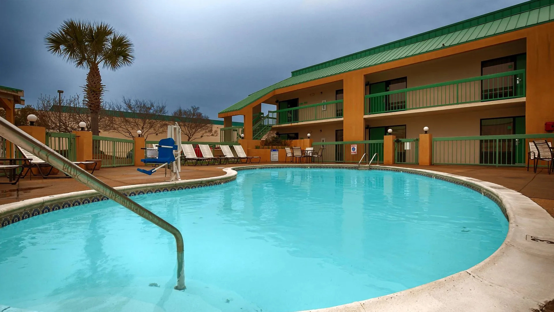 Best Western Flagship Inn