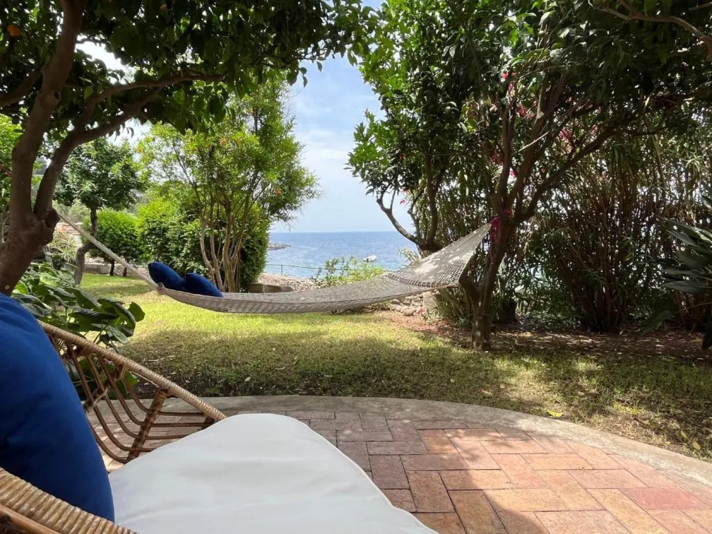Nelinda Waterfront Accommodation (Adults Only)