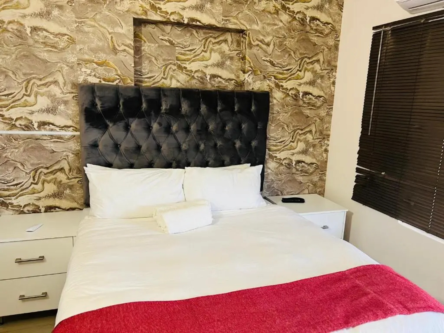 36 frere road shelly beach , margate