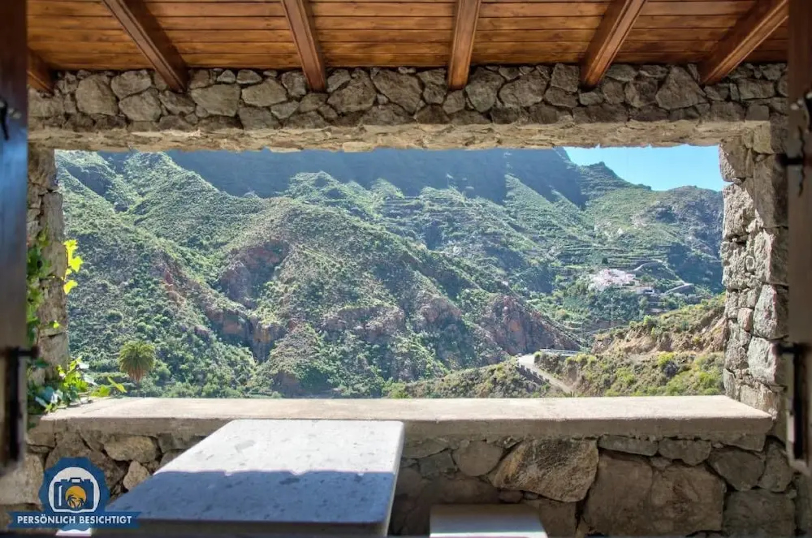 Holidays Cottage with Jacuzzi in Tejeda- El Coronel