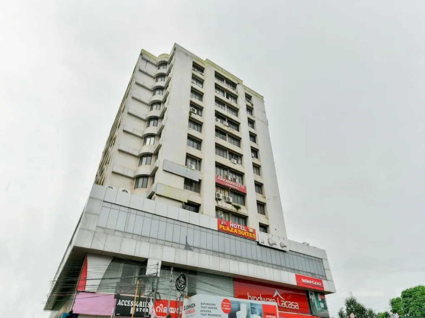 16663 Plaza Suites Hotel