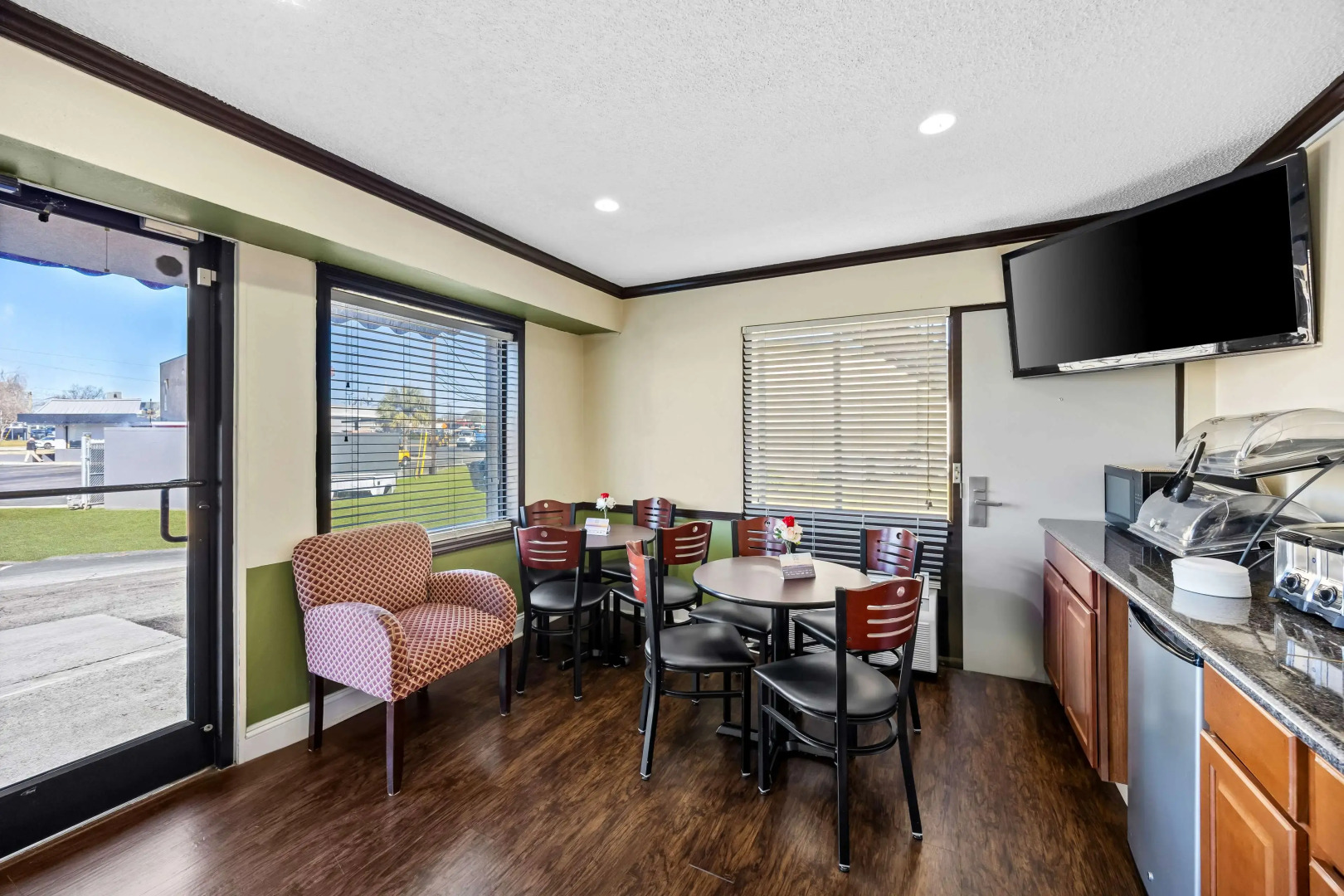 Americas Best Value Inn Ft. Jackson