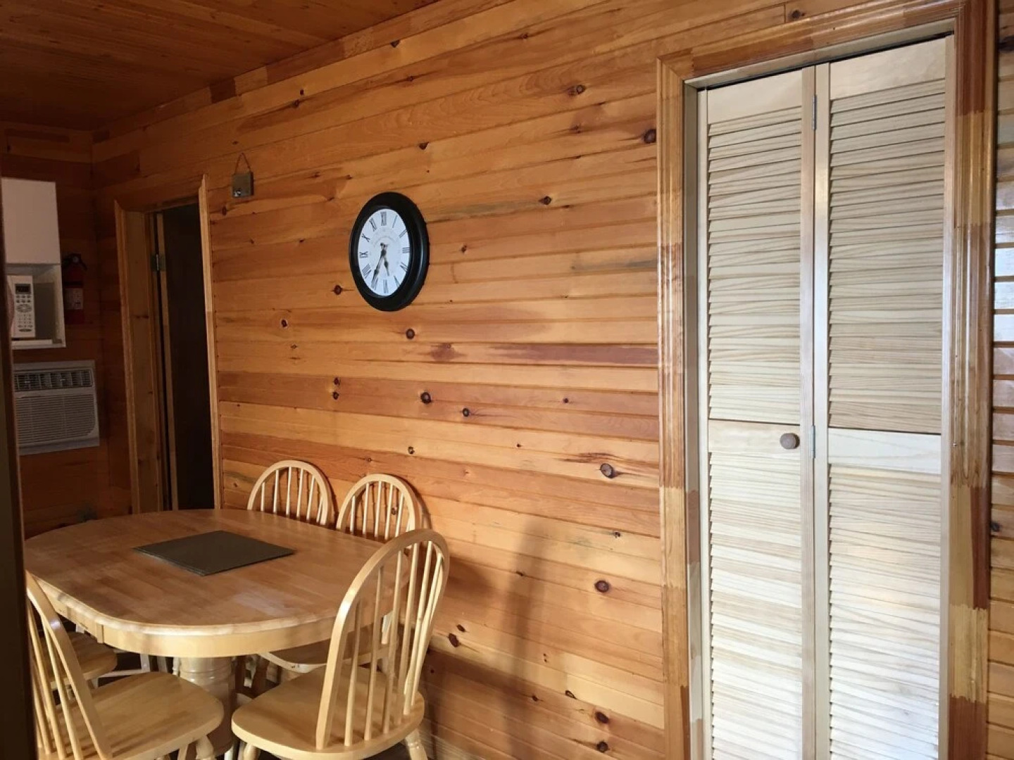 Sandy Shore Cottages