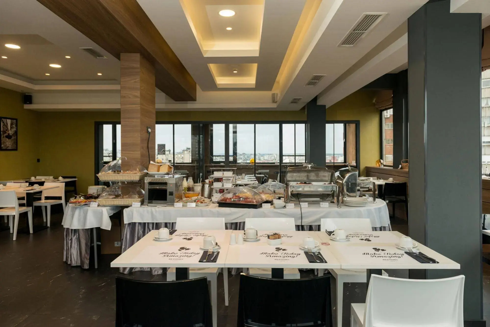 Отель Radisson RED Belgrade