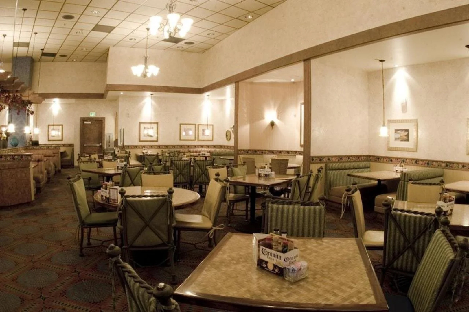 Cannery Hotel & Casino