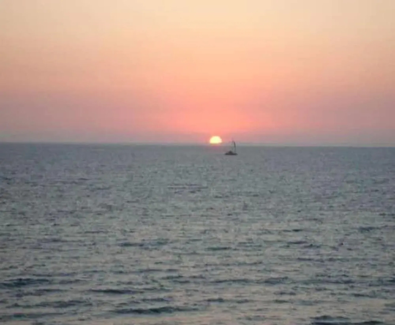 Unlimited Luxury Villas - Playa Royale Condo