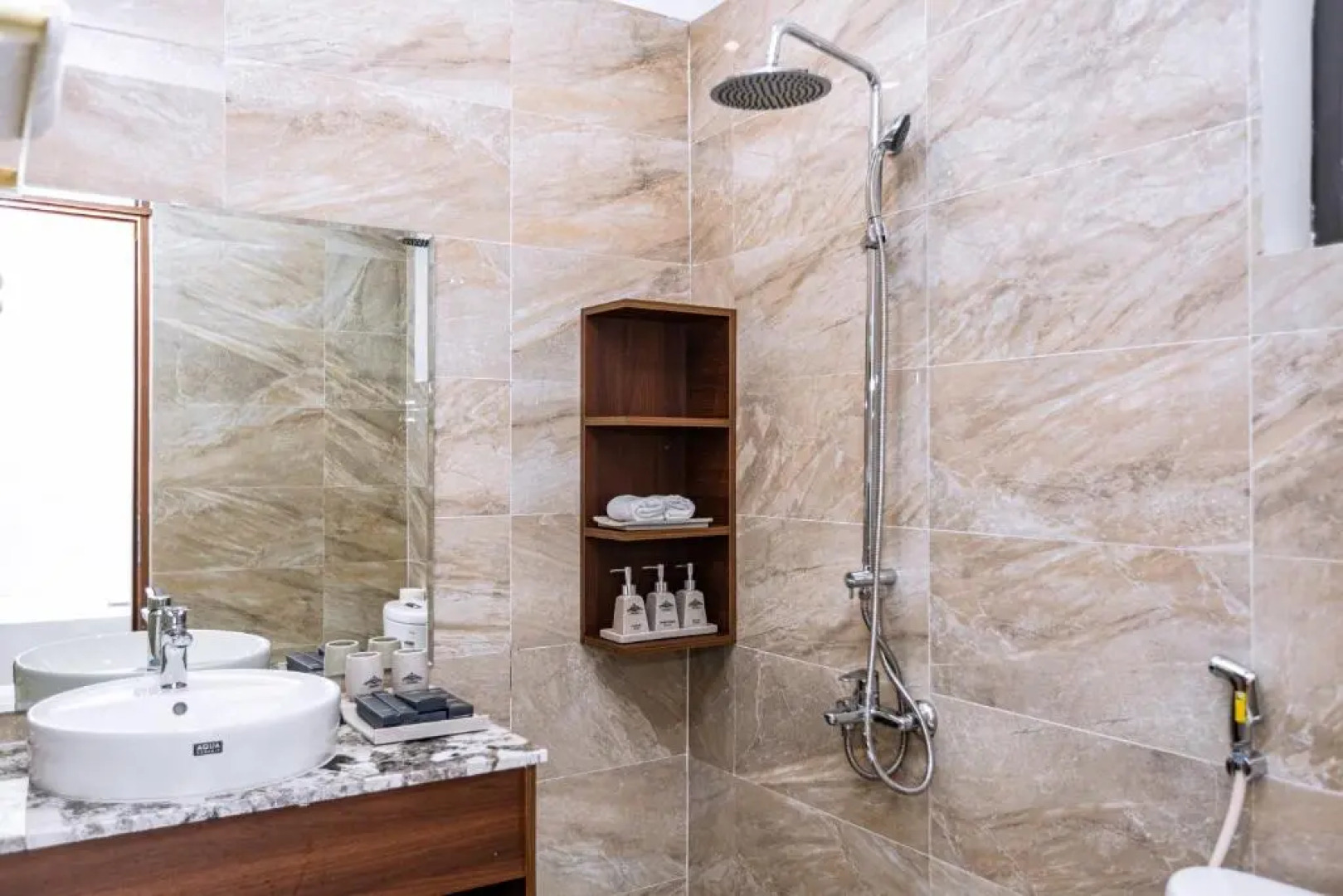 The King Hotel condotel Thai Nguyen