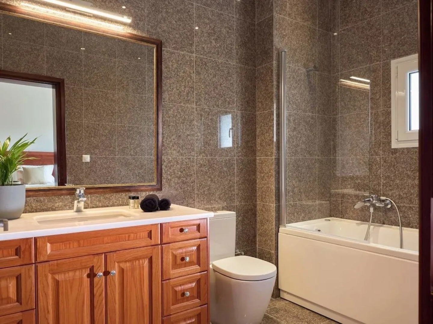 Mont Bleu Luxury Villa