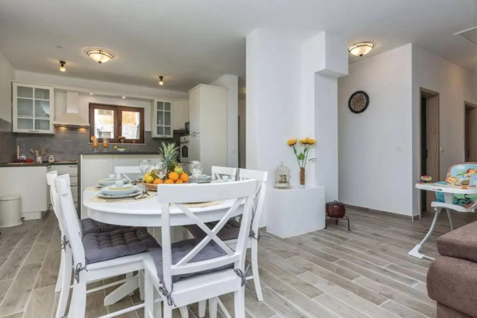 Lux stone house with pool, jacuzzi, sauna near beach