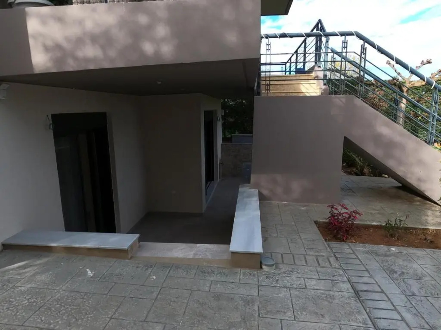 65 sqm modern house with 600 sqm garden for 4 guests