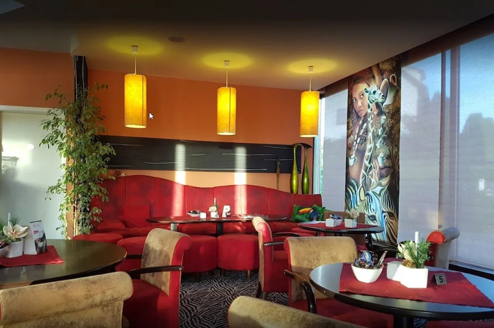 Moness Hotel und Kaffeerösterei