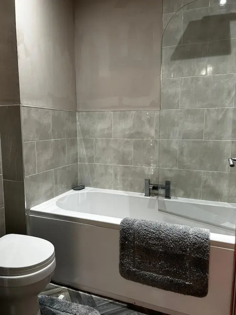 4 Bedroom Refurbished Workers Haven