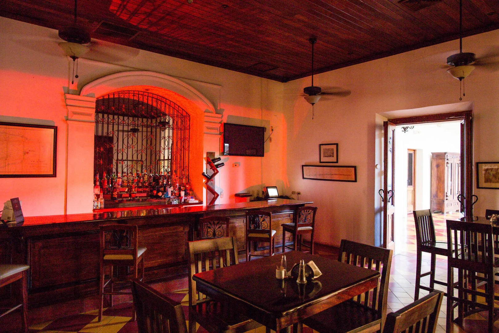 Hotel La Perla