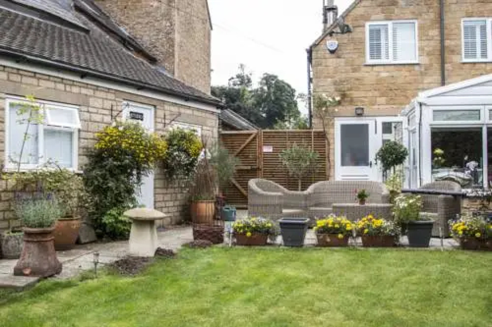 The Hollow Bottom - B&B