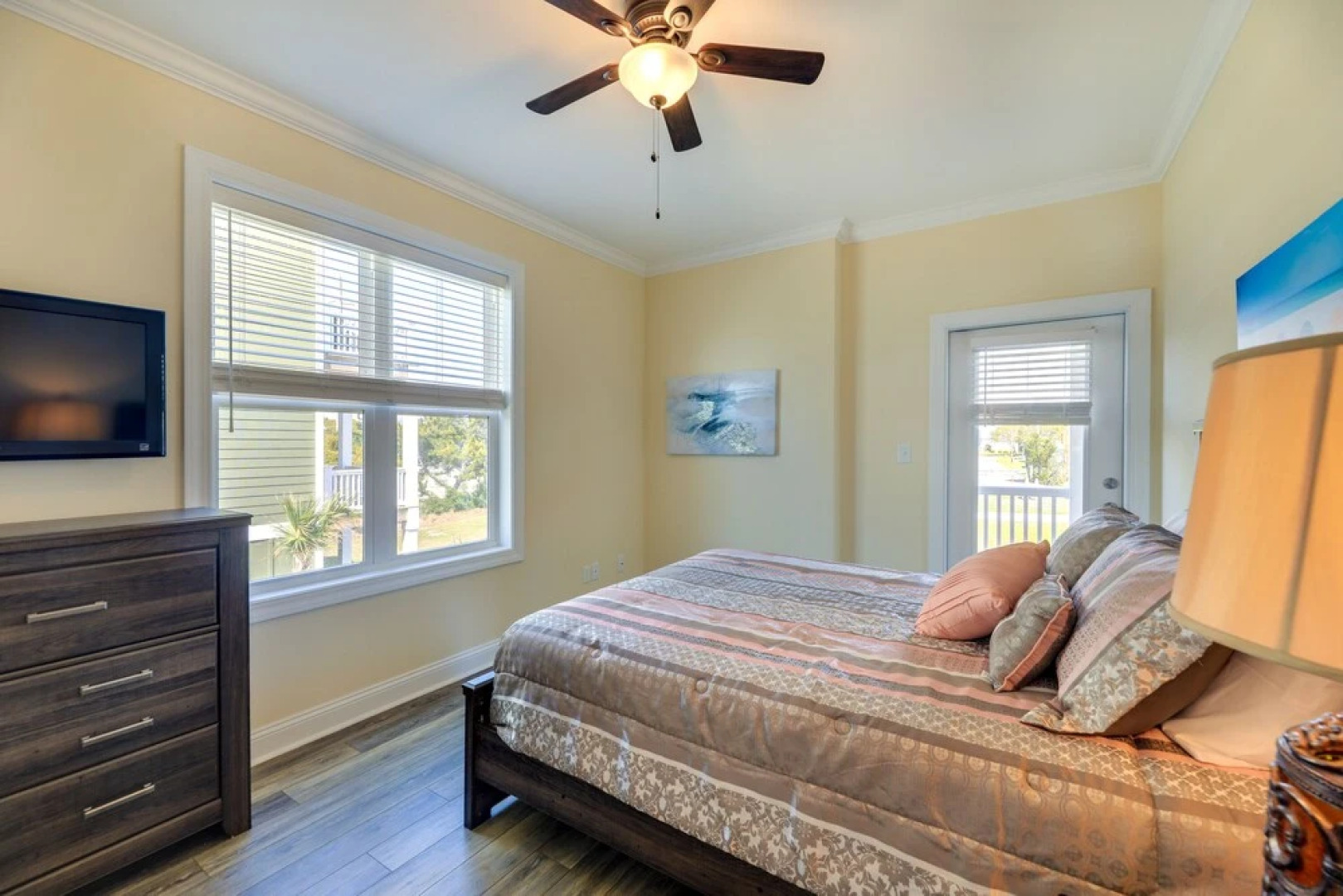 Emerald Isle Getaway w/ Decks & Beach Views!