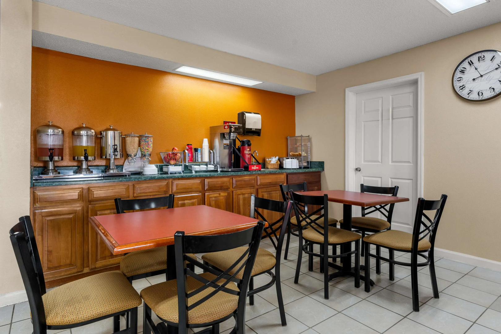 Americas Best Value Inn Montezuma