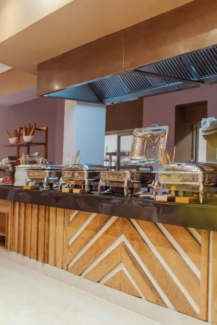 Tanga Beach Resort & Spa