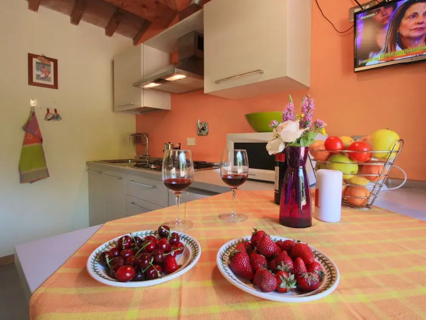 Rustic Country House in the Hills and Forests With Swimming Pool