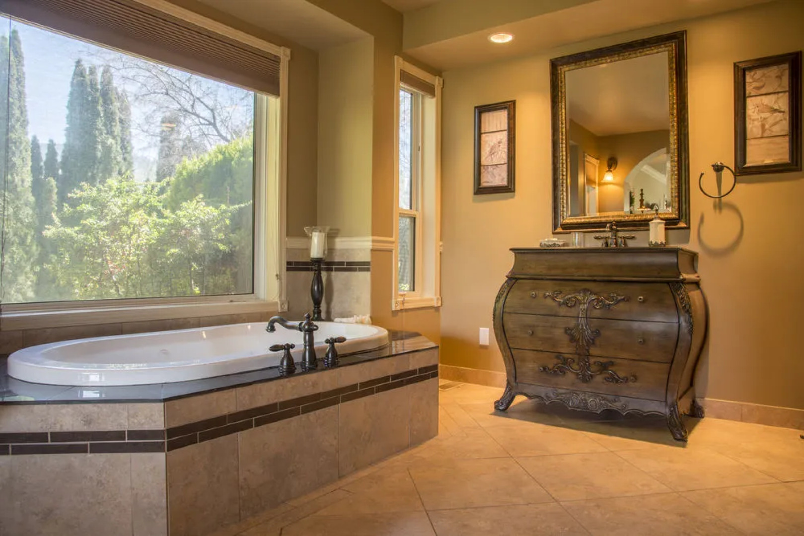 Serenata Guesthouse & Vineyard Retreat