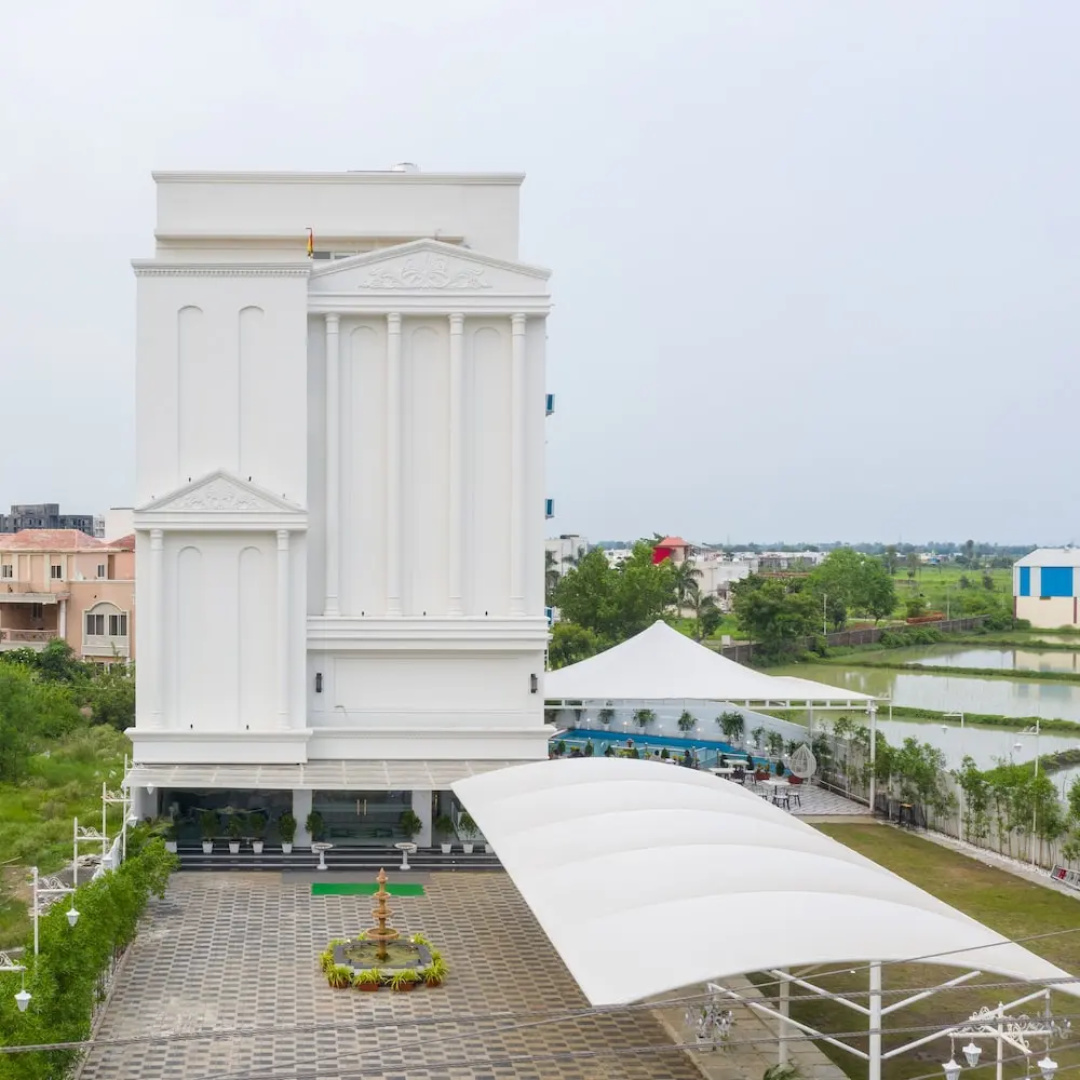 Mosaic Hotel