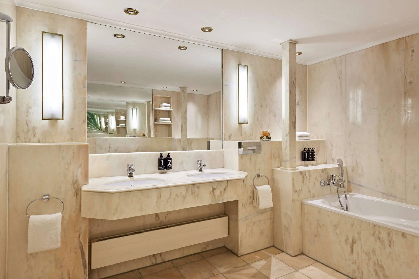 Lindner Hotel Dusseldorf Airport, part of JdV by Hyatt