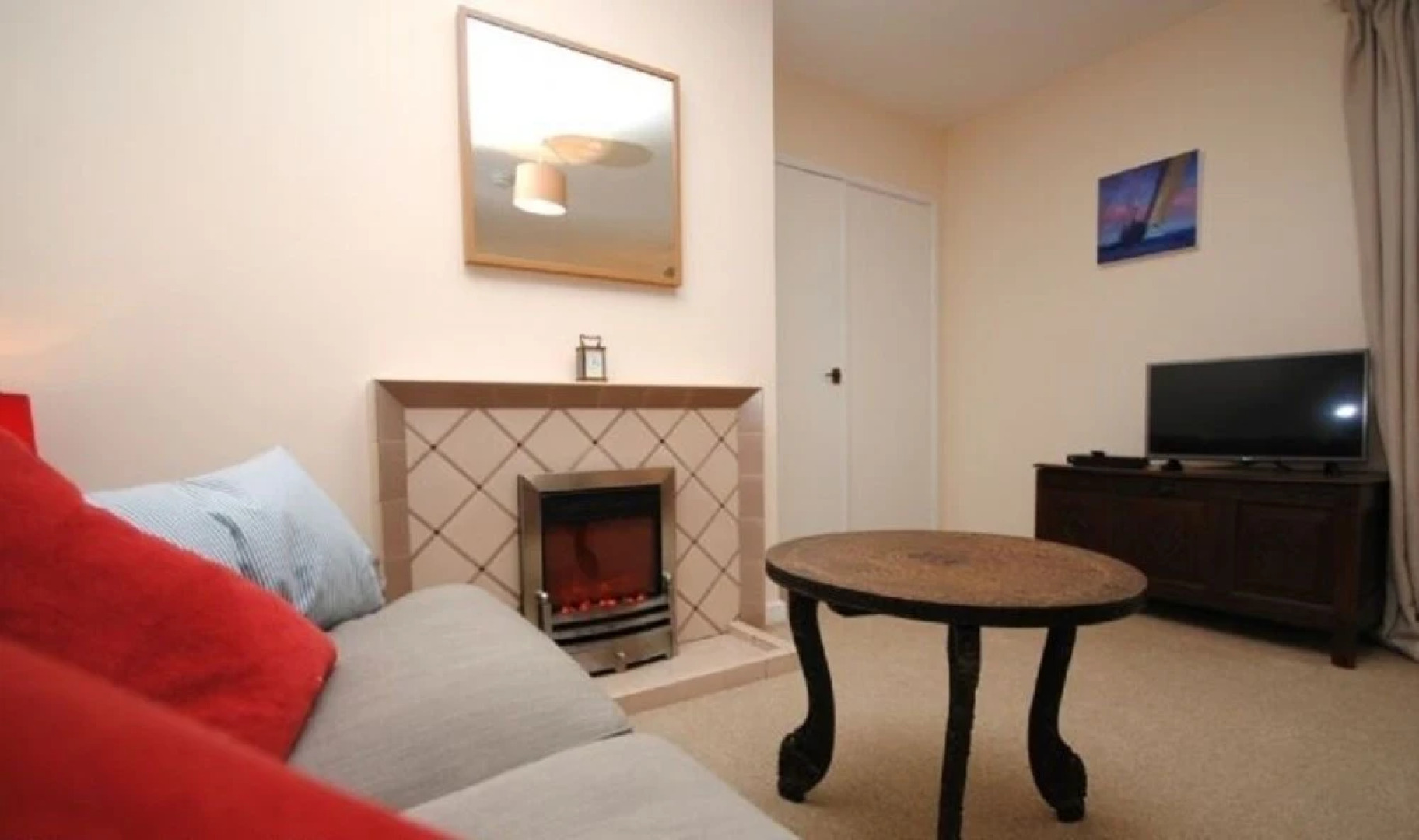 Beacon Square, Emsworth 414122