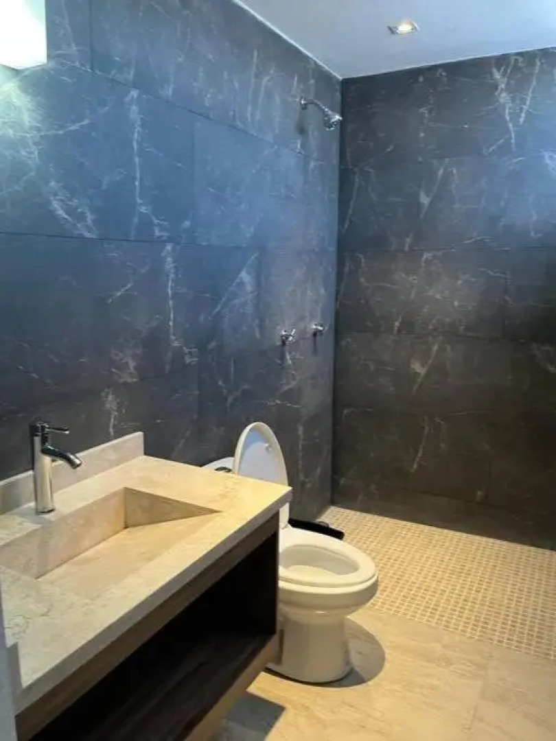 Casa de lujo para 11 personas, con alberca céntrica, pet friendly, con estacionamiento CASA LEYRE