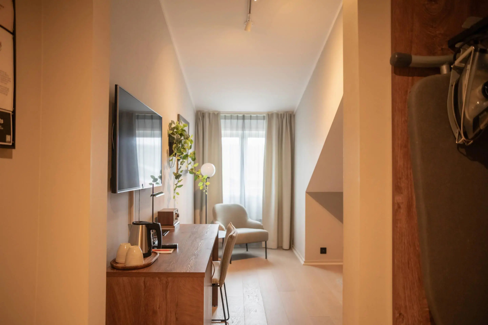 Home Hotel Hammer