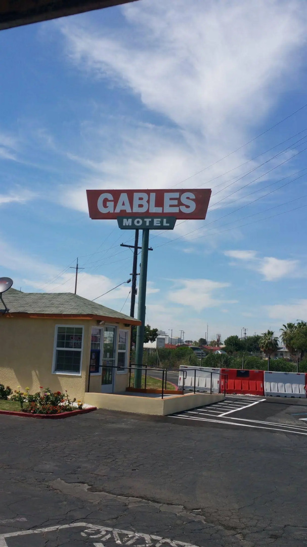 Gables Motel