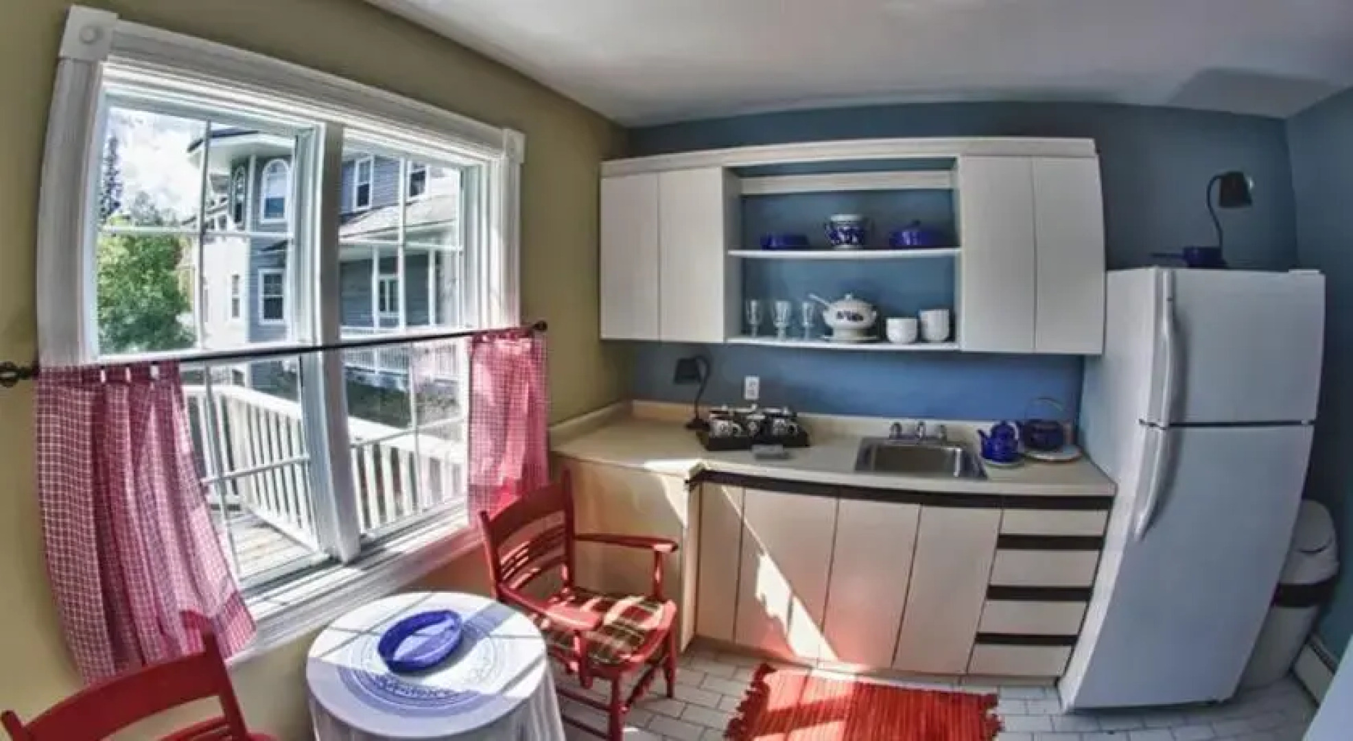 Rosseaus Northern Landing