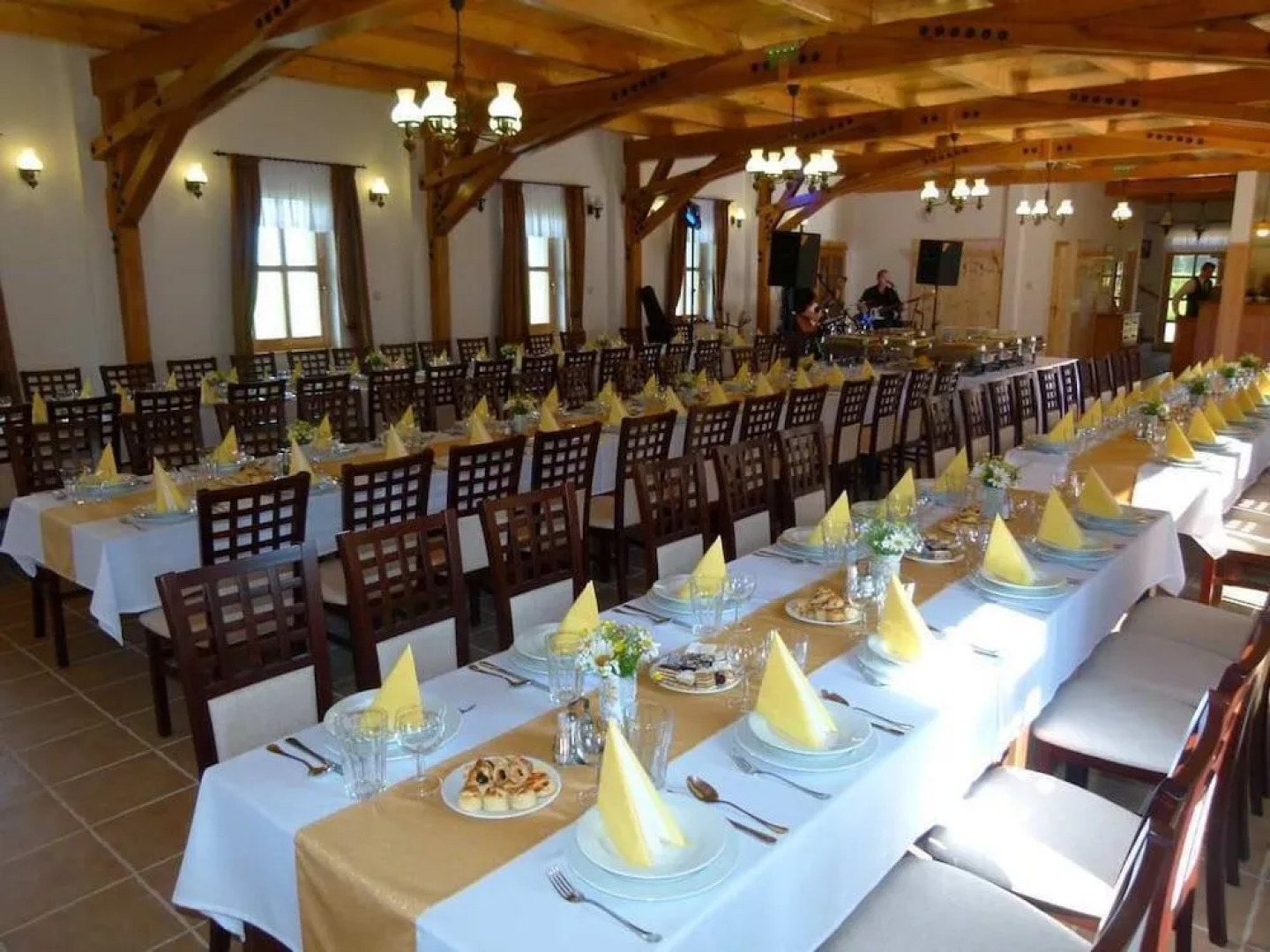 Antal Tavi Fogadó Es Horgászparadicsom