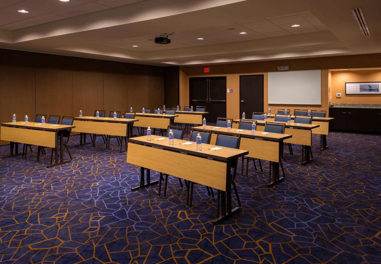 Courtyard Hot Springs