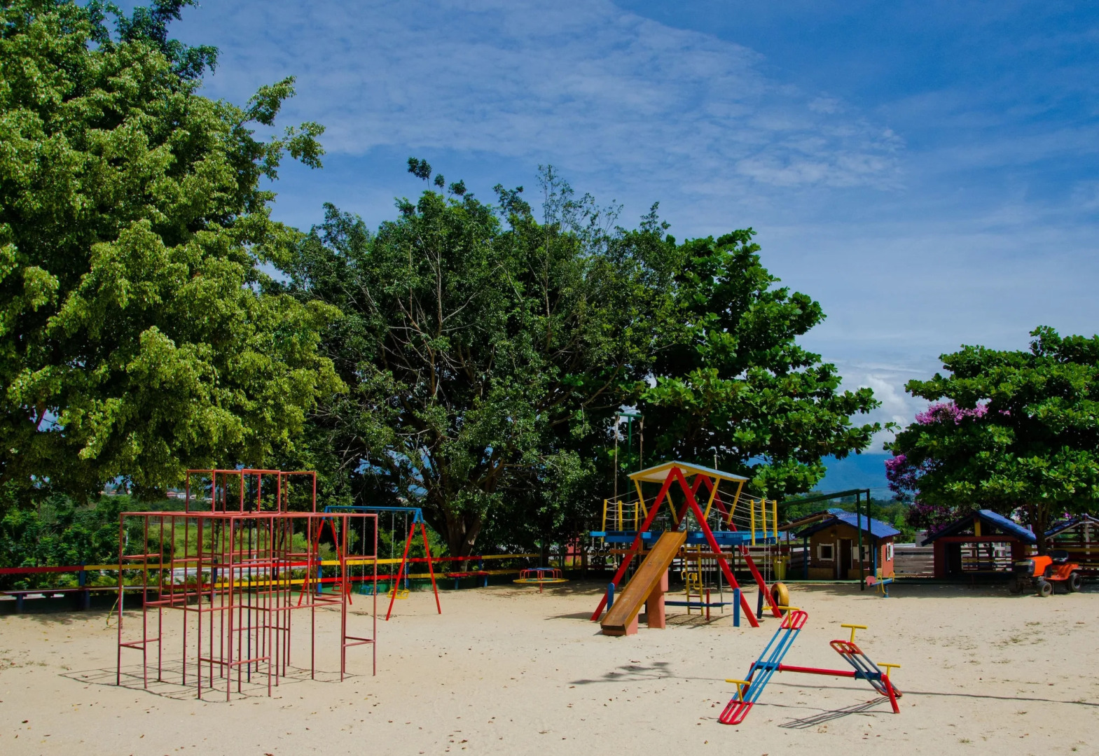 Colonial Plaza Hotel