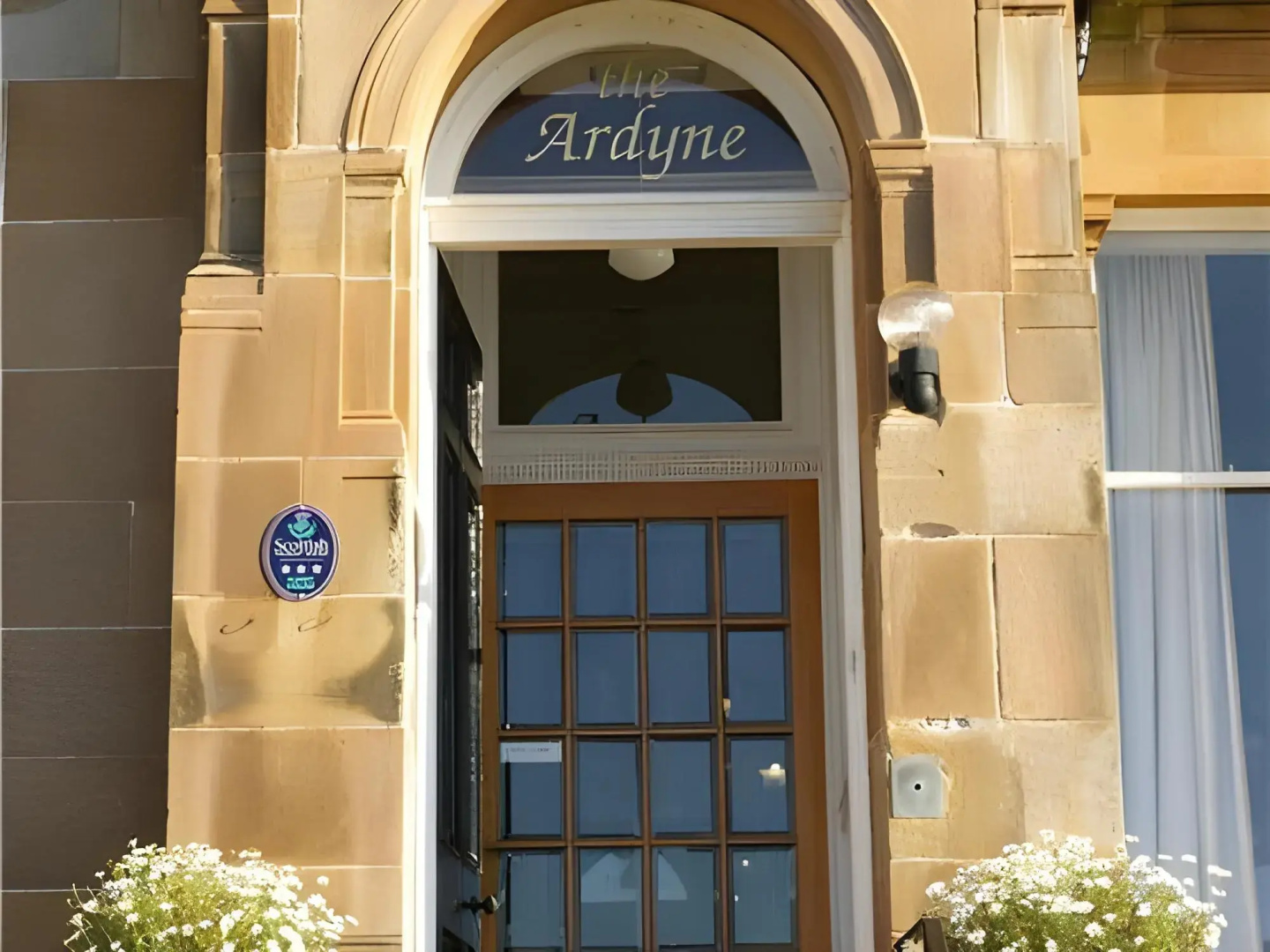The Ardyne Guest House