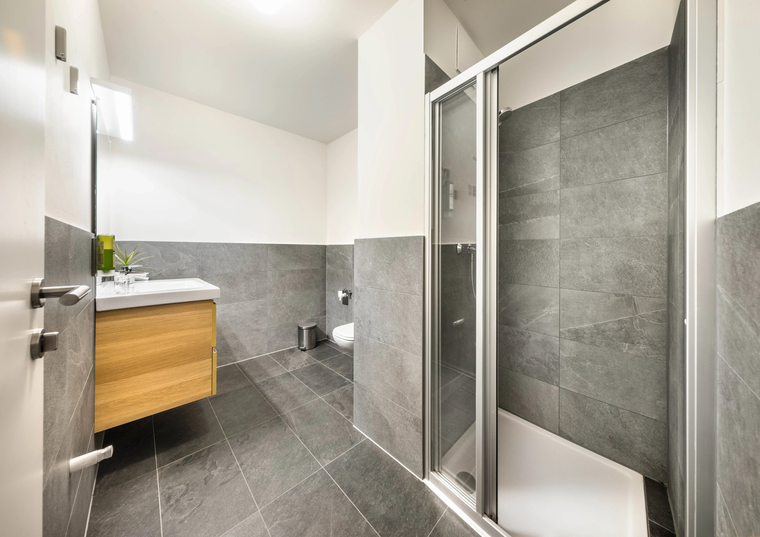 Jimmy's Apartments Lory