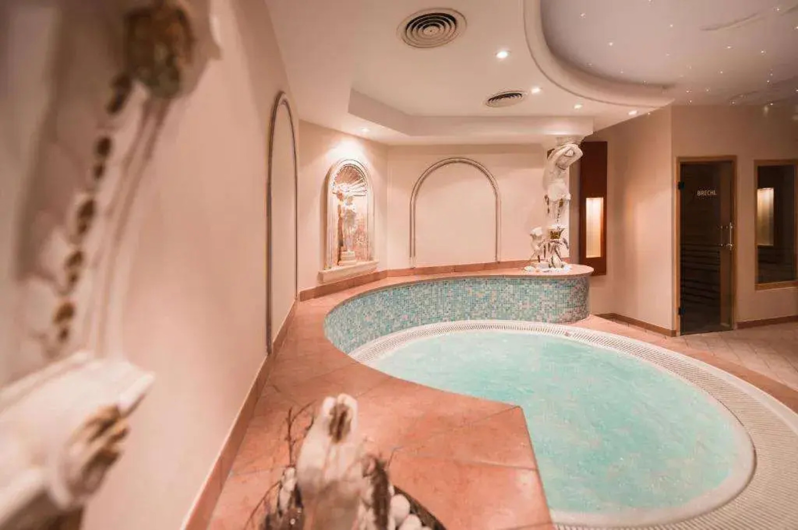 Aktiv & Familienhotel Adlernest