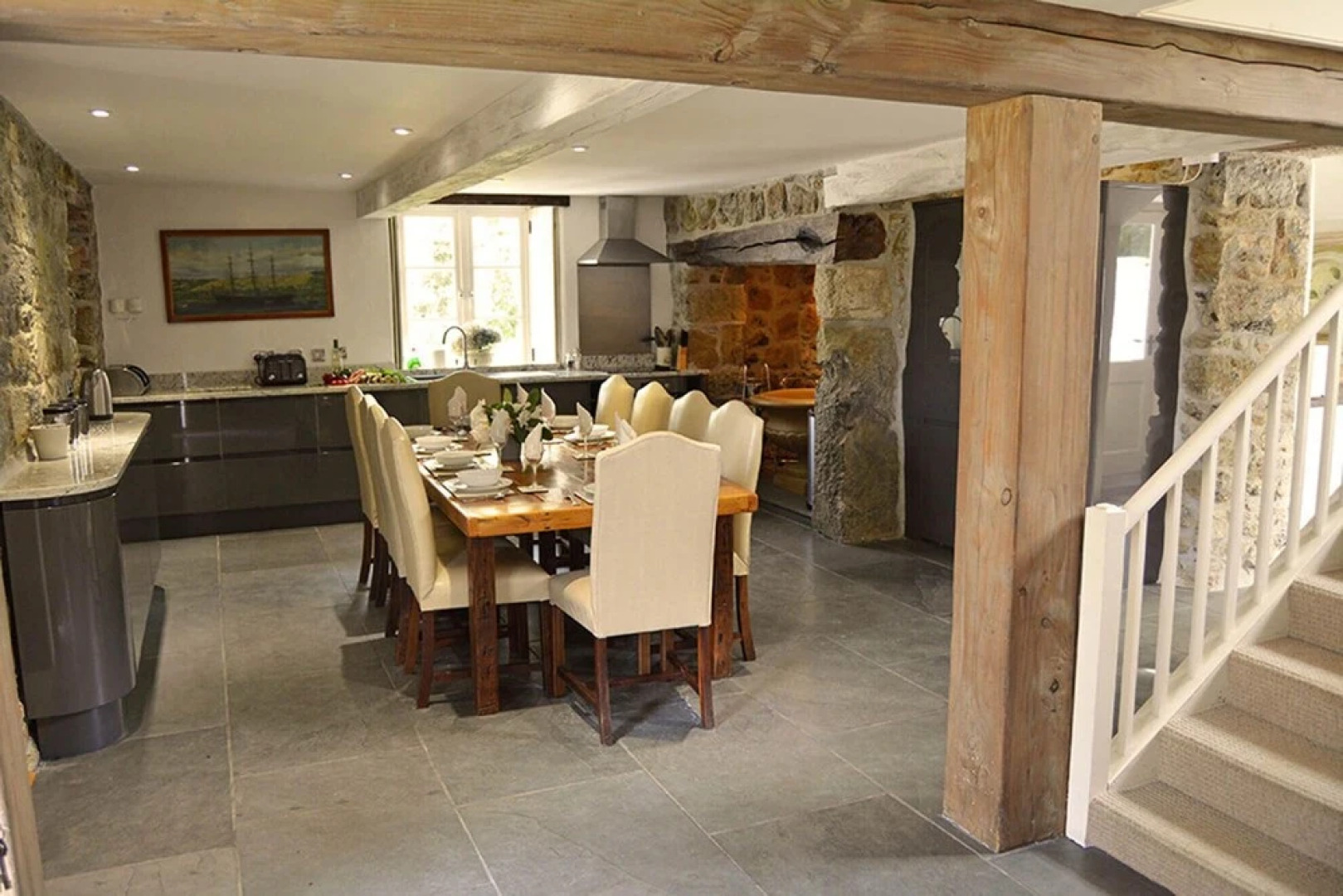Luxury 5-star farmhouse near the Cornish coast on the Bonython Estate, Lizard Peninsula