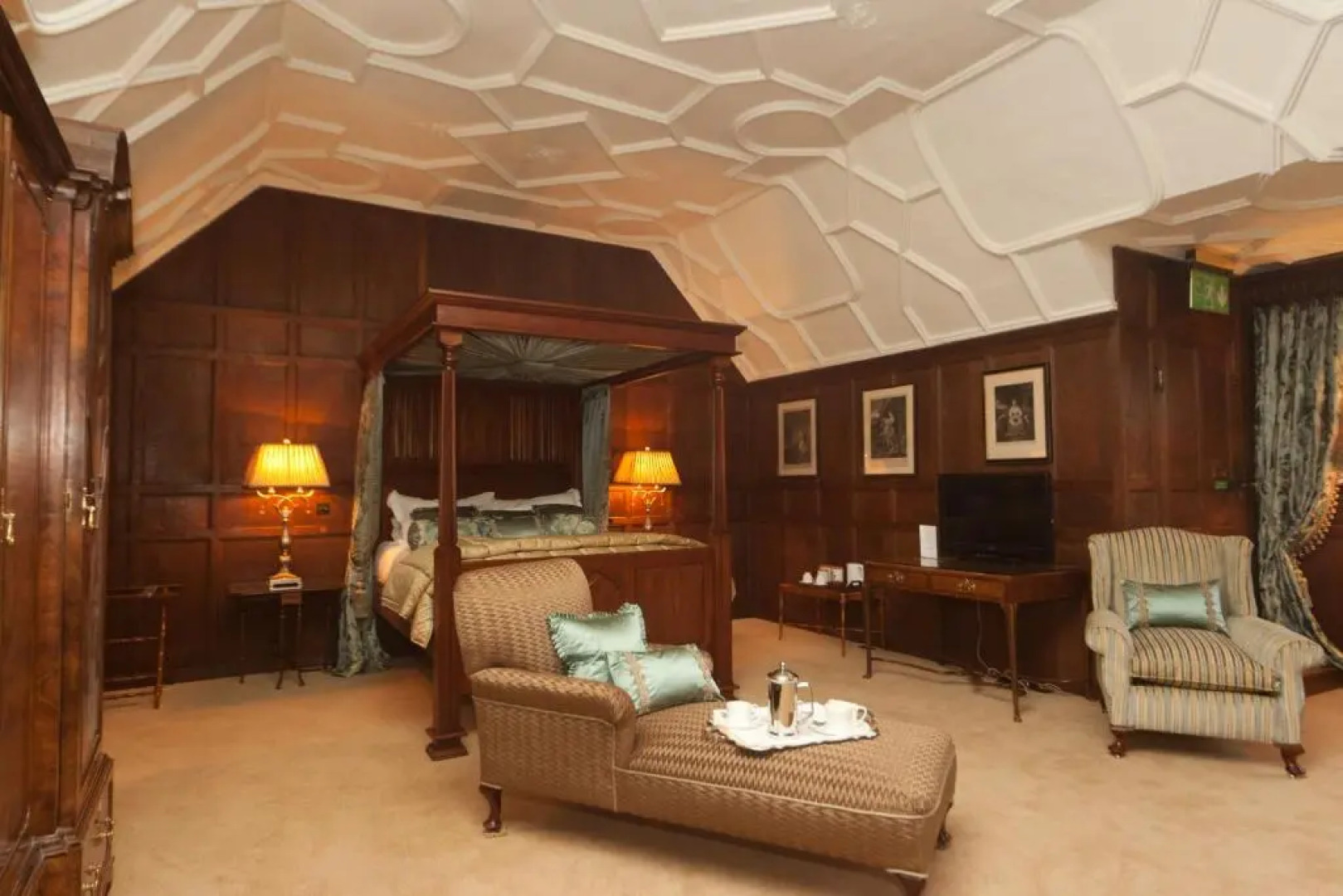 Hever Castle Luxury Bed and Breakfast