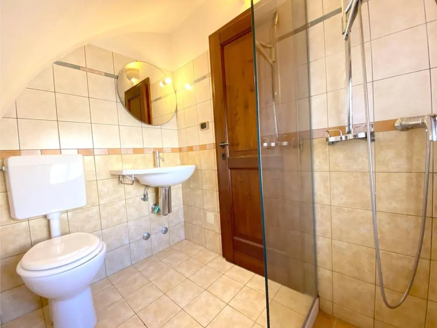 House With 3 Bedrooms in Surano, With Enclosed Garden and Wifi - 7 km