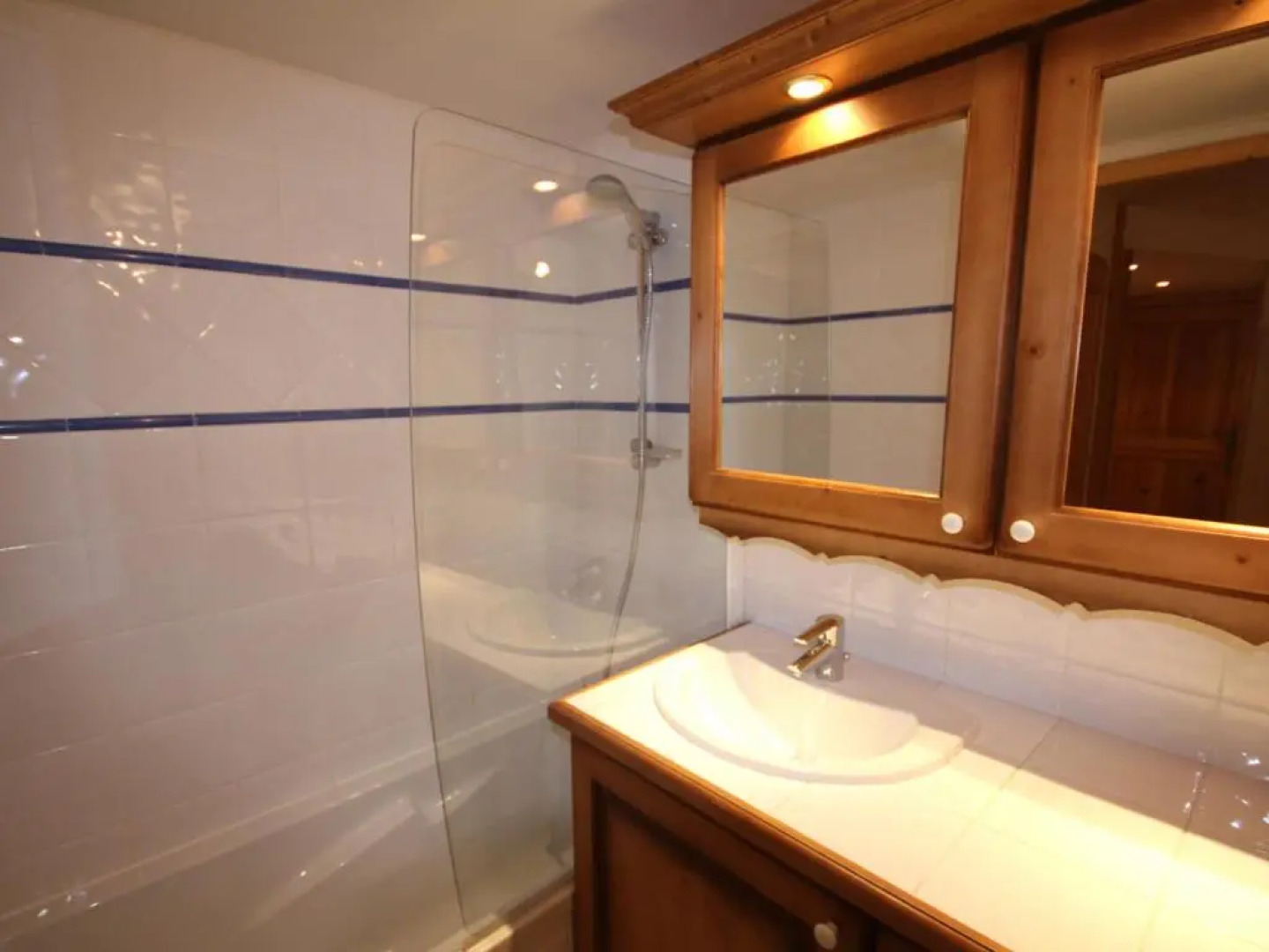 Appartement Villard-sur-Doron, 4 pièces, 8 personnes - FR-1-293-79