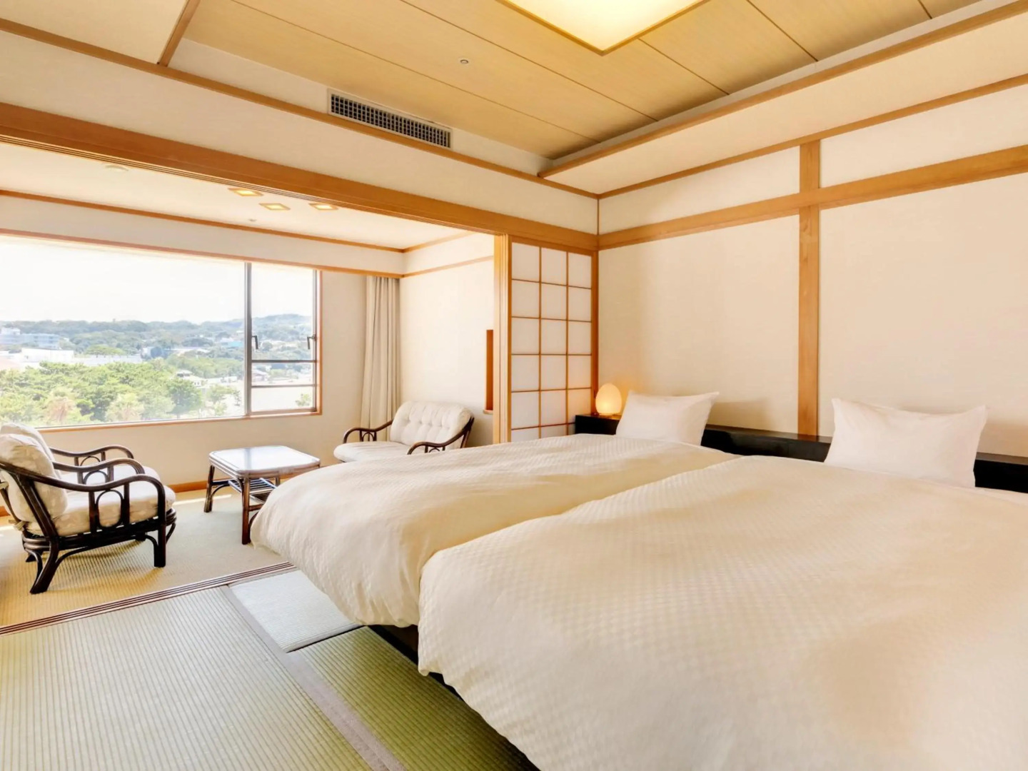 Shiraraso Grand Hotel