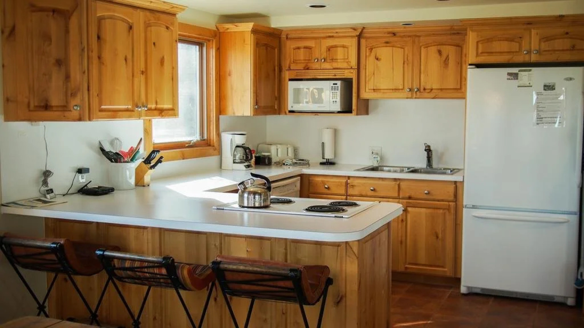 Crescent Ridge by White Pines