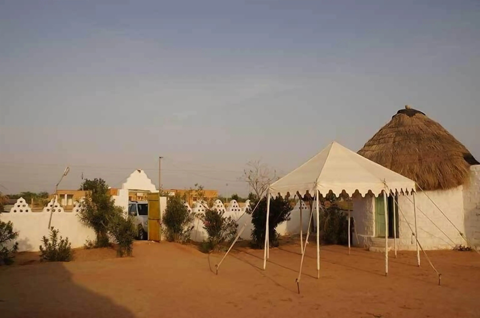 Gangaur Desert Resort By Park Tree