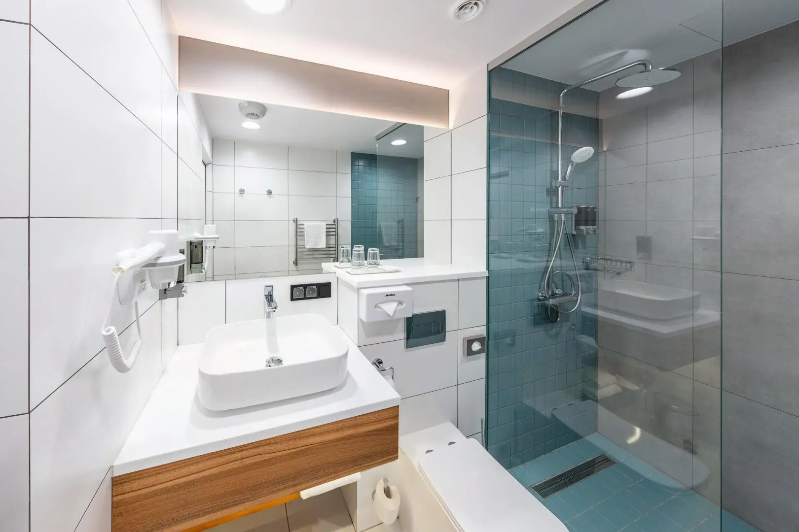 Отель Шухов