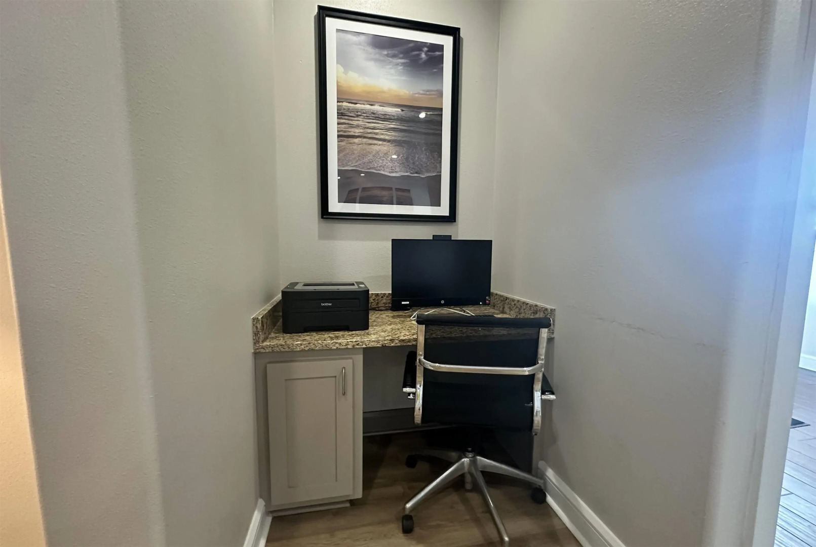 Days Inn by Wyndham Adel I-75